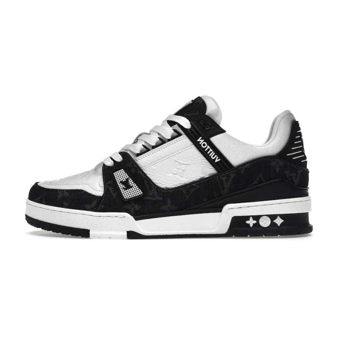 Monogram Black