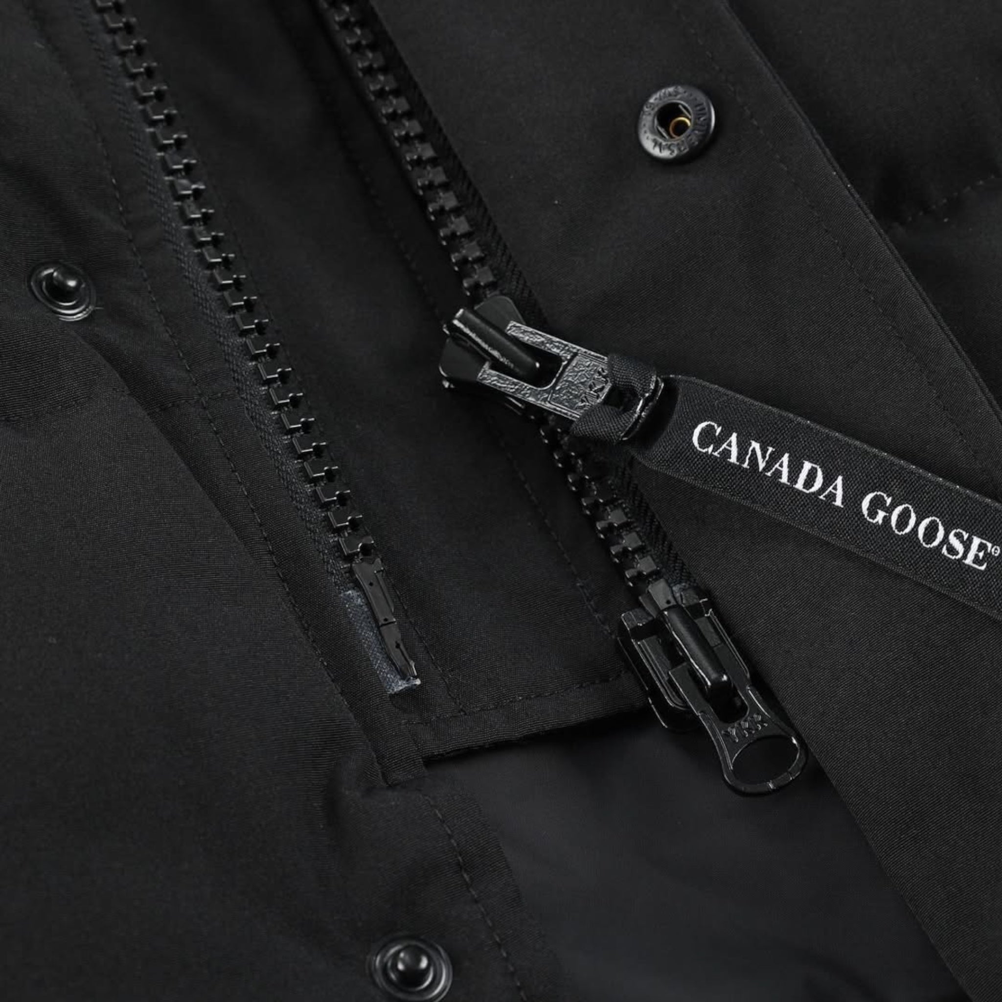 CG Men’s Wyndh Black Logo Parka