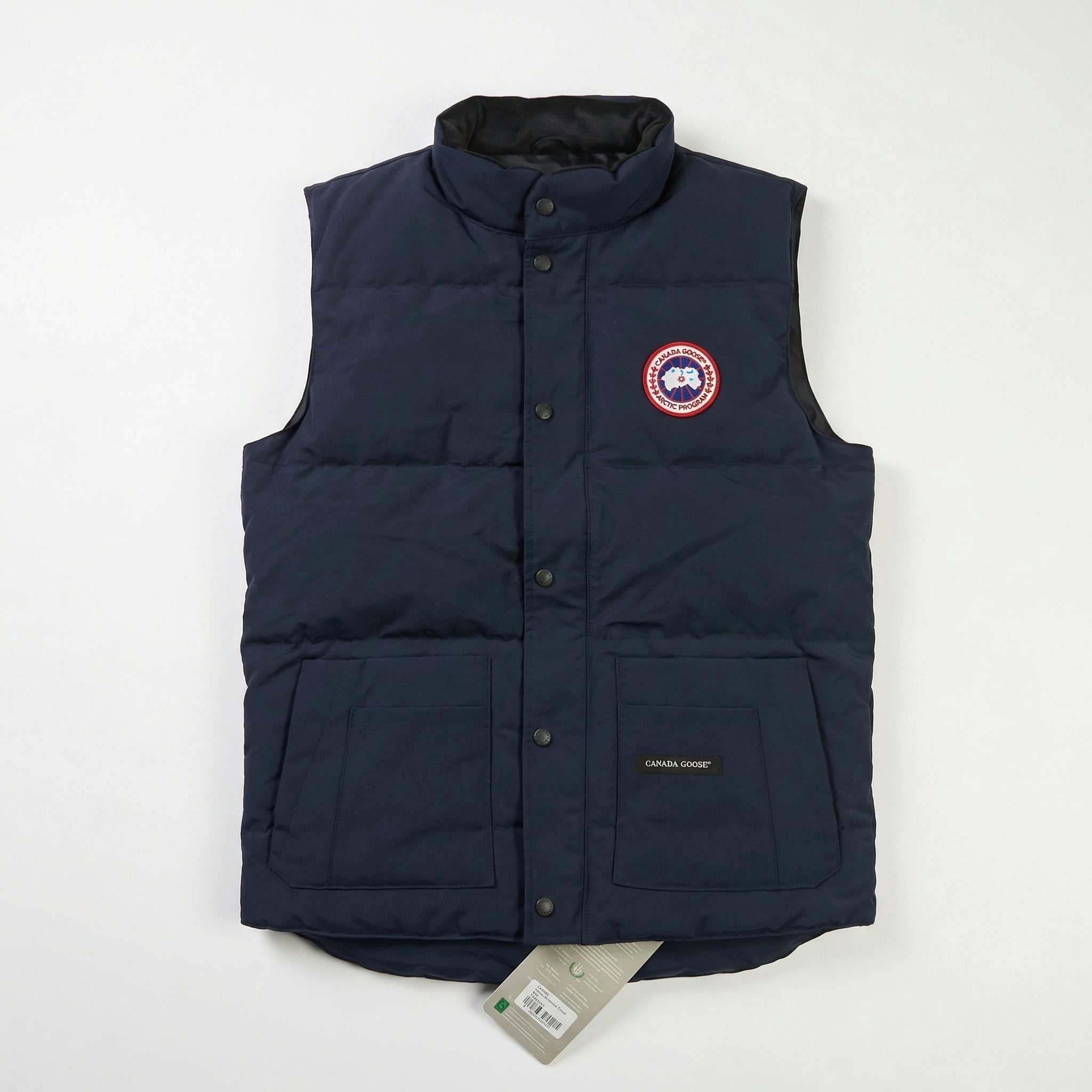 CG Gilet Red logo