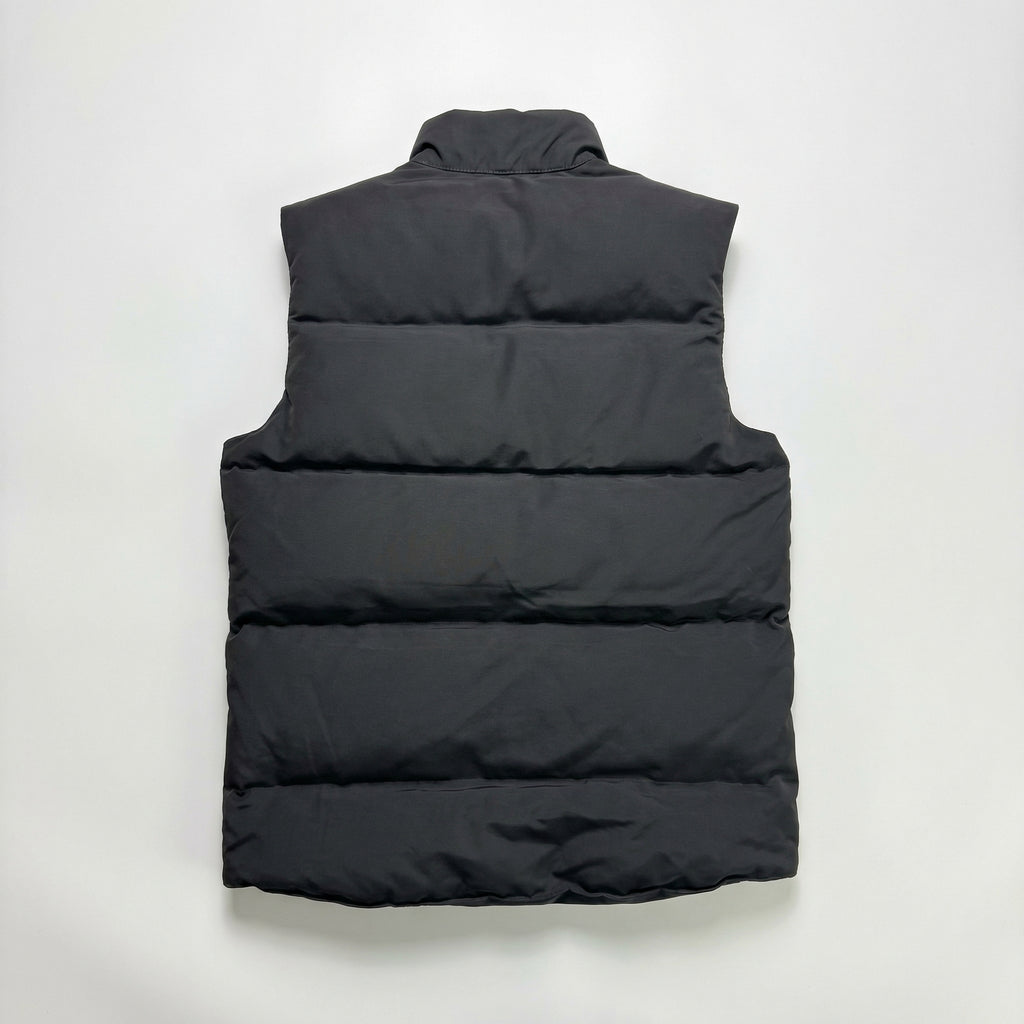 CG Gilet Red logo