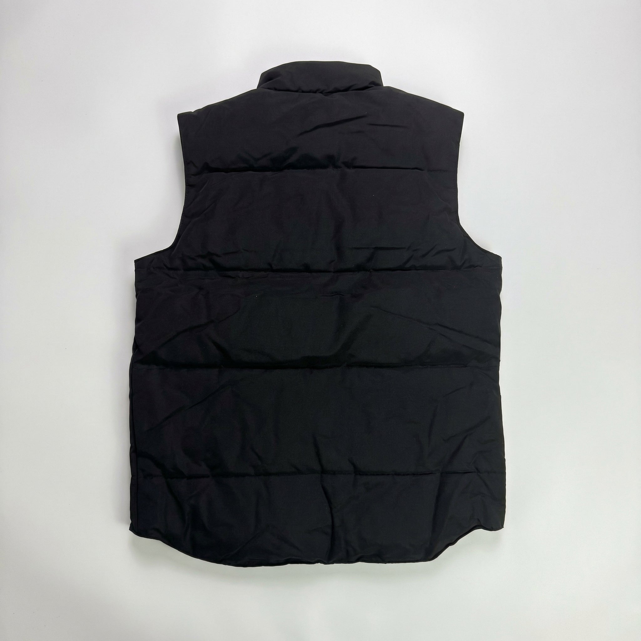 CG Gilet Red logo