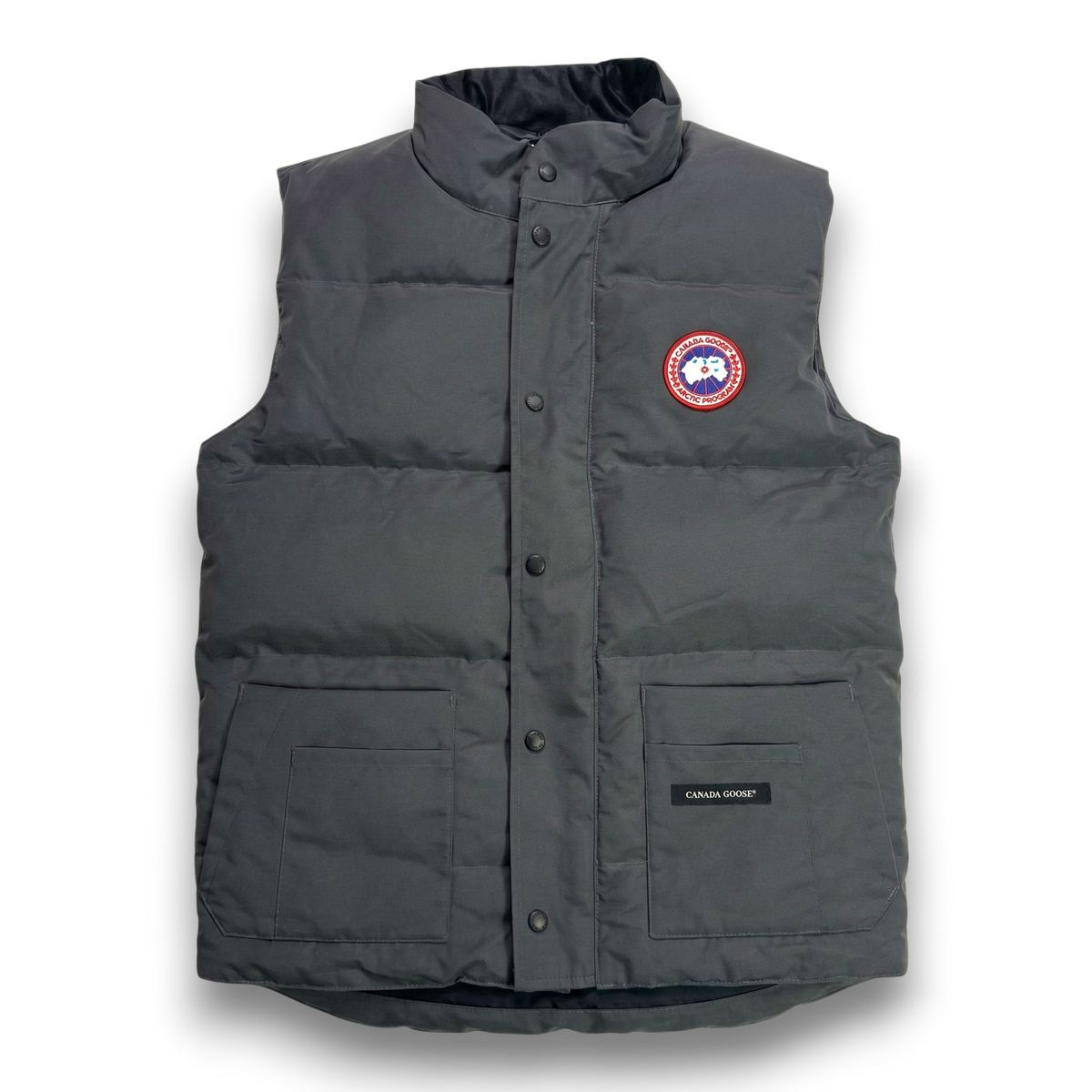 CG Gilet Red logo